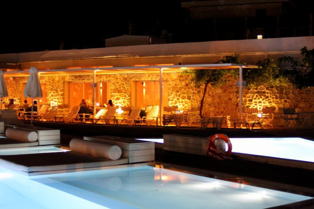 Marathon Hotel Néa Mákri